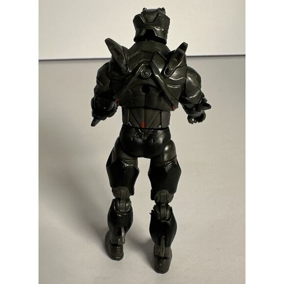 2018 Jazwares Fortnite Early Game Survival Kit 4" Action Figure Omega - Picture 2 of 8